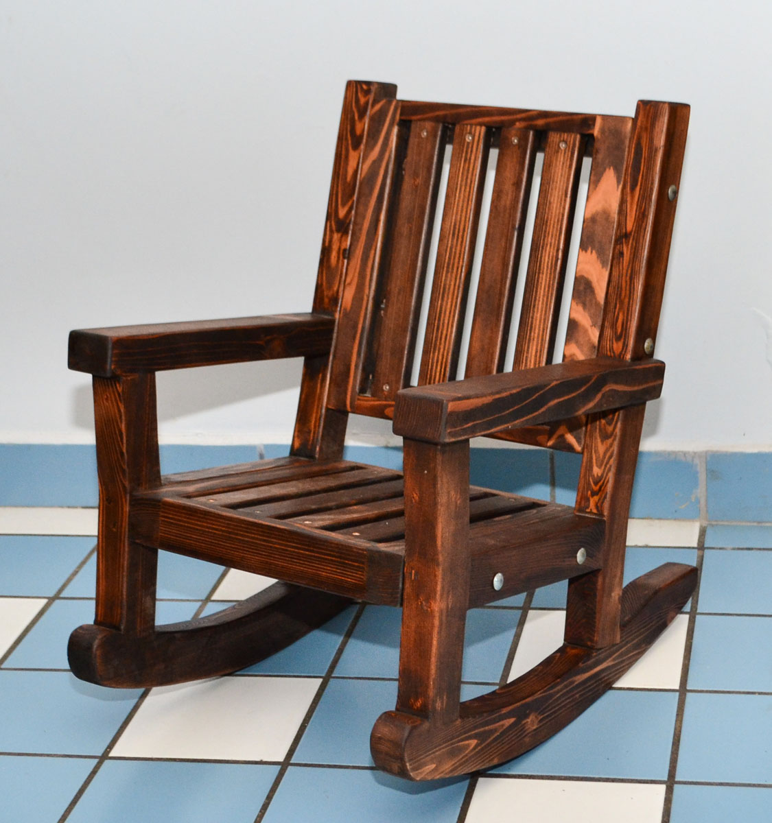 Wooden rocking chair plan